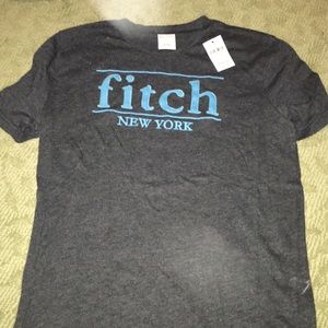 BRAND NEW ABERCROMBIE AND FITCH TEE!! WITH TAGS!!